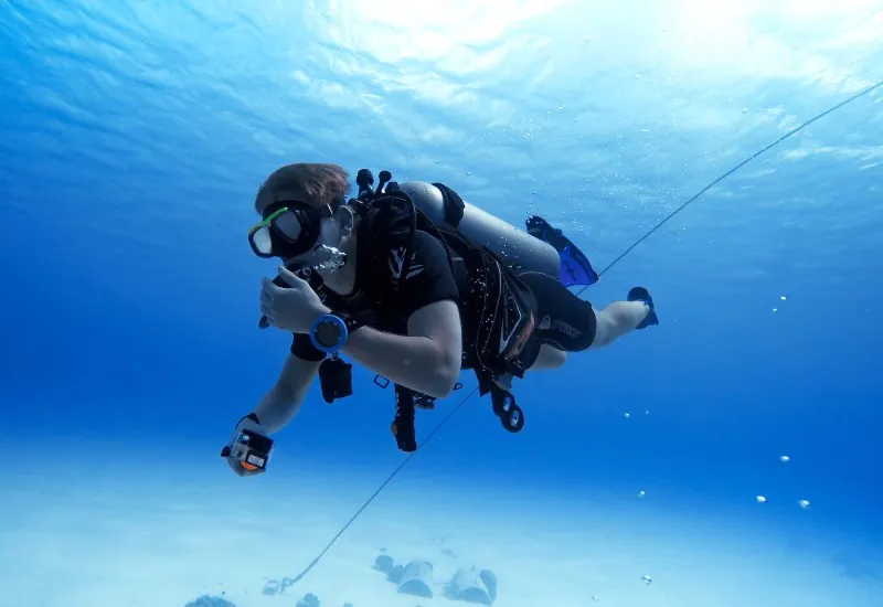 Scuba Diving in Dubai
