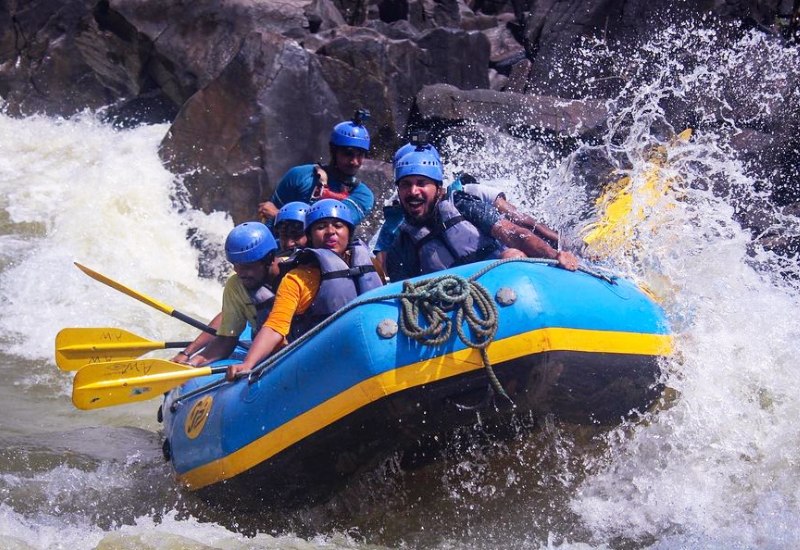Rafting At Valpoi River In Goa