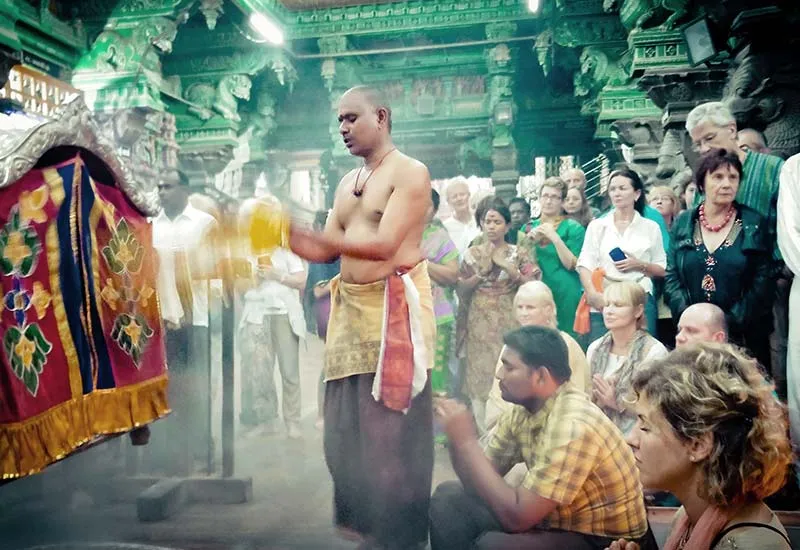 Mathura Vrindavan One Day Tour by Bus