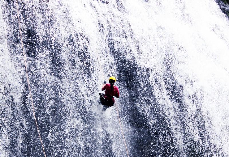 Rock Climbing and Rappelling in Mcleodganj